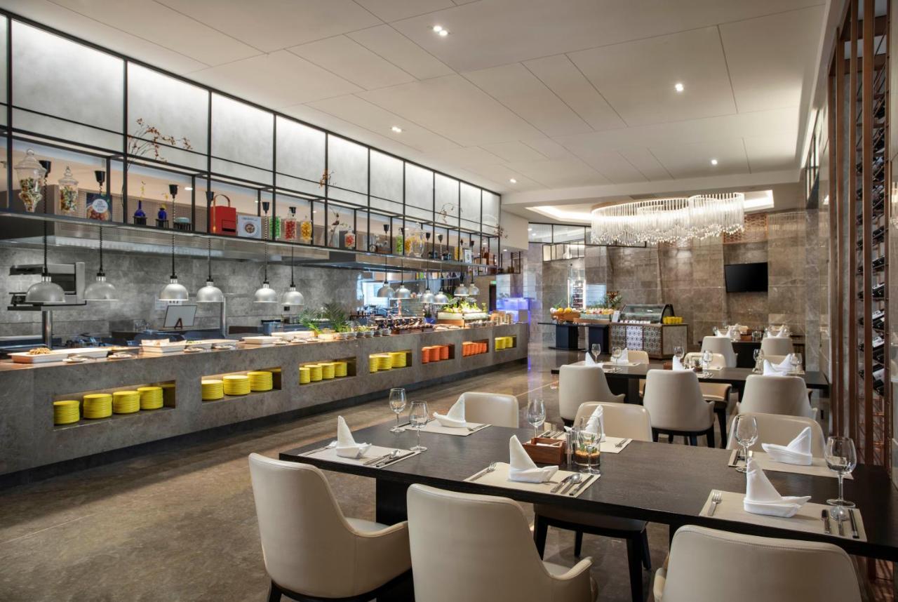 Kunming Huiyue Wyndham Hotel Eksteriør bilde