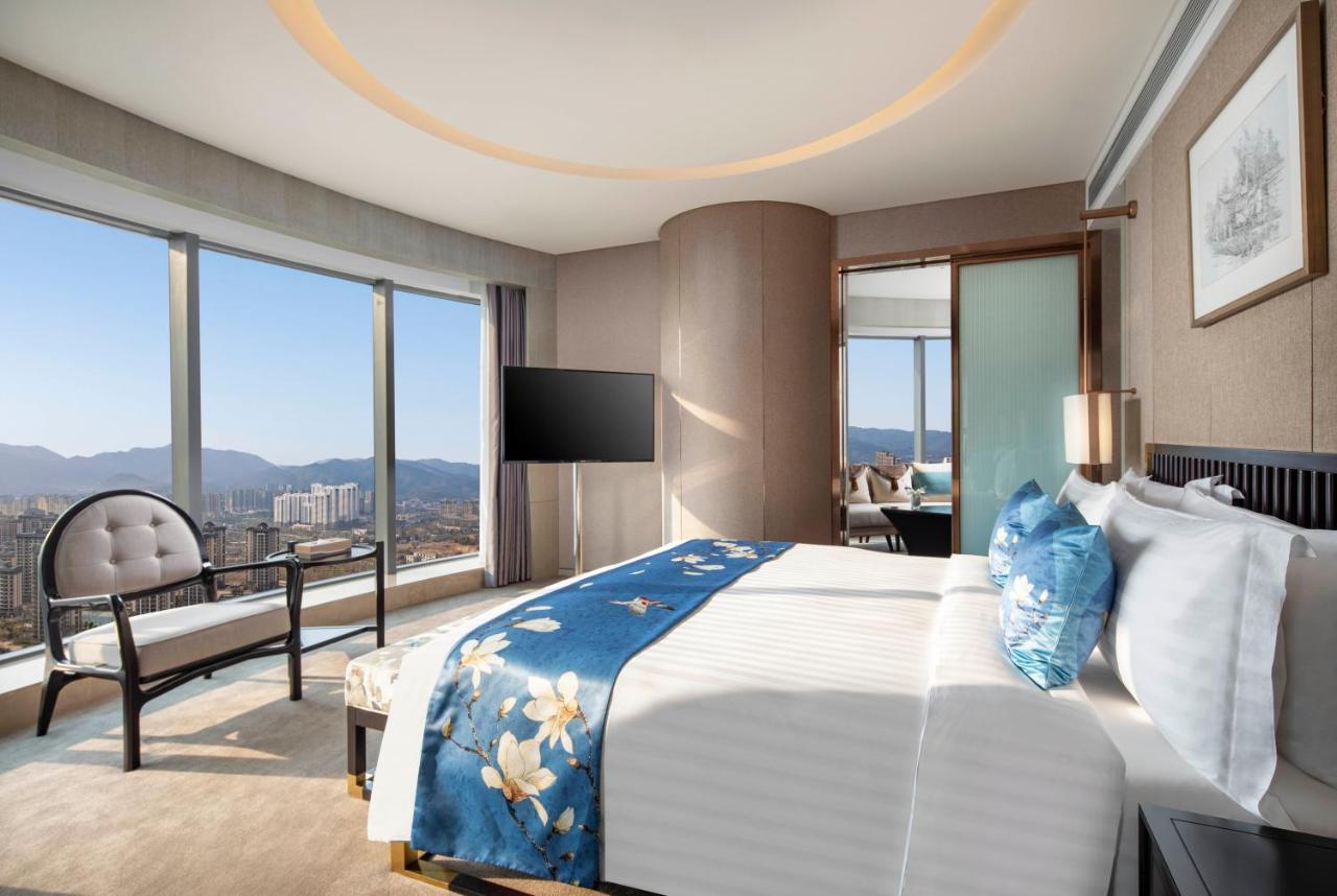 Kunming Huiyue Wyndham Hotel Eksteriør bilde