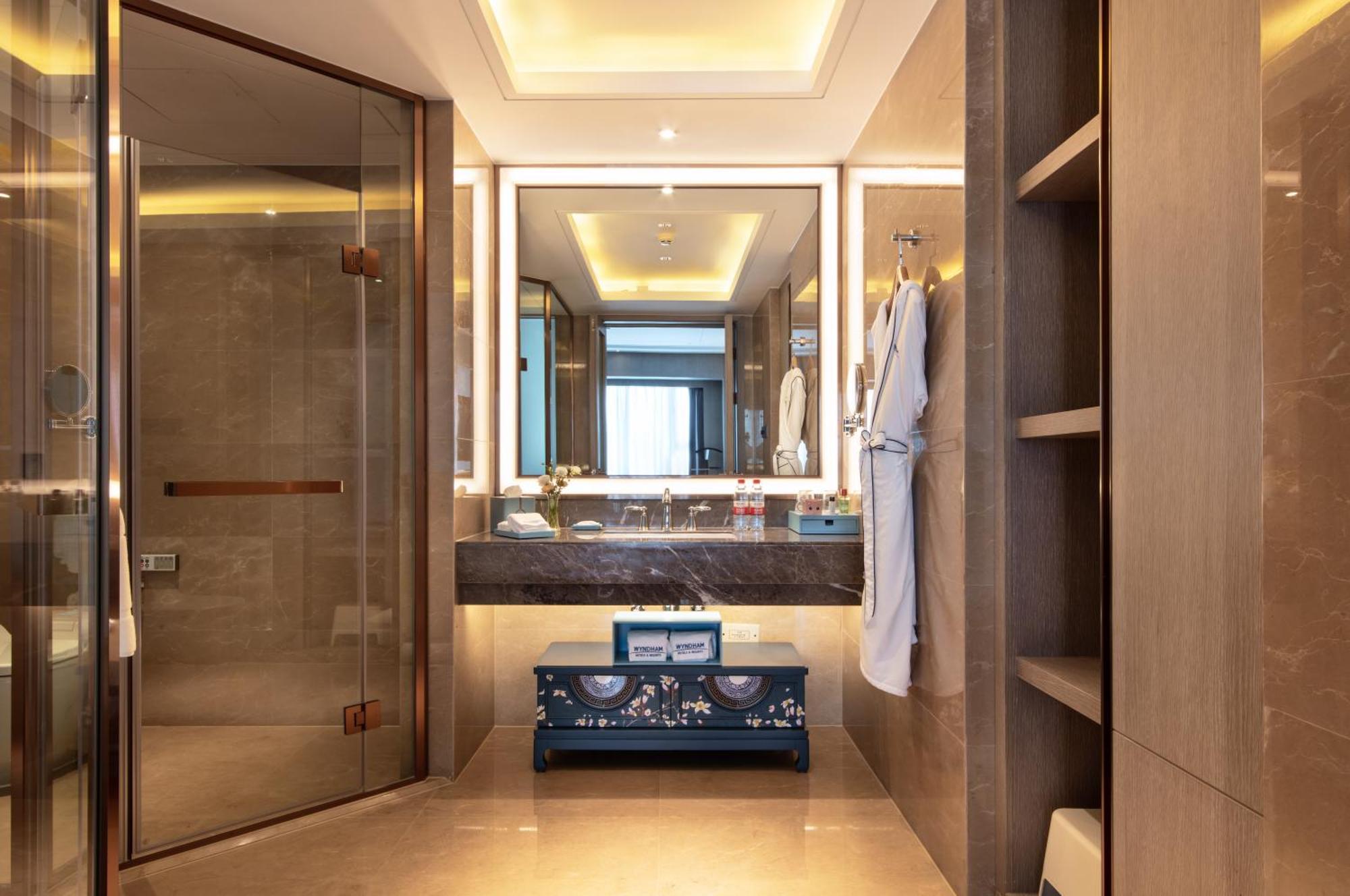 Kunming Huiyue Wyndham Hotel Eksteriør bilde
